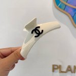 配包装 Chanel 香奈儿 新款手工网红抓夹，高级感字母简约复古发夹原单货，潮流时尚百搭款！
