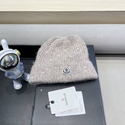 Moncler 2024年秋冬季新款珍珠装饰加厚百搭针织帽子女防寒保暖时尚毛线帽