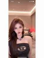 我们出品 Z4890，量大咨询客服 薇薇安三层黑珠土星Choker 重磅推荐，一定要整套入，项链总长度35Cm，只做一个尺寸，闭眼入准没错！纯粹王冠球是经典的象