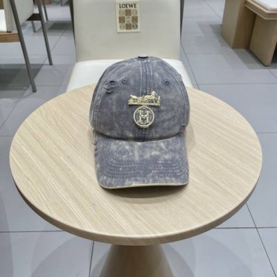 爱马仕 新款棒球帽，新款鸭舌帽，男女通用，头围57Cm