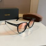 100￥P Tom Ford新款汤姆福特太阳镜Tf972-K Tom Ford新款汤姆福特太阳镜男女方形框经典进口板材百搭Tf972-K尺码55-19-153