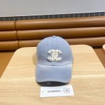 香奈儿新款字母Logo棒球帽 很酷的色系 女佩戴都有不同Style 第一批抢先出货 香粉必入款