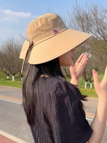芬迪Fendi帽子女夏季新款渔夫帽防晒遮阳帽防紫外线大 帽檐太阳帽休闲帽盆帽