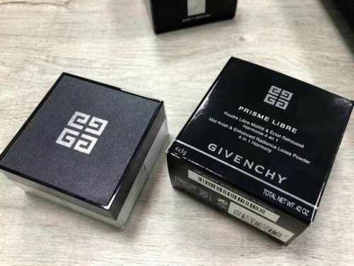 高端品质 纪梵希四宫格散粉！色号：1-2-3-4。