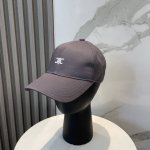 celin* 赛琳Ss新款凯旋门绣花棒球帽帽型完全按照定做。凯旋门图案章仔区别市面版本，大小及圈圈毛质感全部还原。五金调节扣开模定做有Logo标。定做帽子内里L