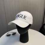 balenciaga巴黎世家新款刺绣Logo棒球帽，很酷的色系，男女佩戴都有不同Style，第一批抢先出货！巴黎粉必入款！