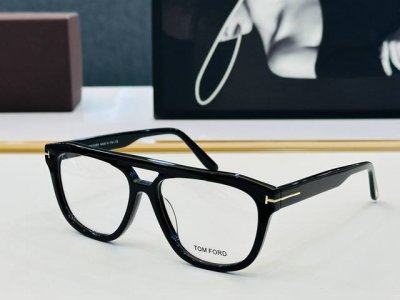 款 Tom Ford汤姆家 Model: Ft6024 Size 56口16-145 L 时尚潮流 板材框