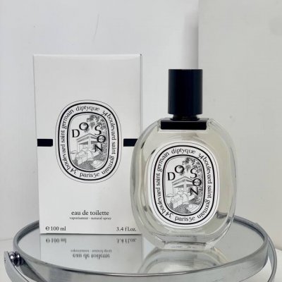 专柜品质 蒂普提克-杜桑 淡香水 Diptyquedoson 香调：花香调 前调：橙花玫瑰鸢尾花 中调：晚香玉粉红胡椒 后调：安息香脂麝香 属性：女香 杜桑Ed