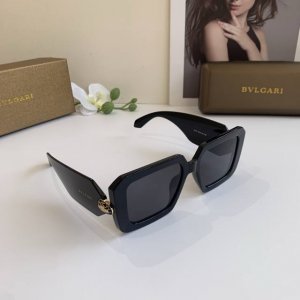 Bvlgari 宝格丽 2025新款小红书大框修饰显瘦防紫外线太阳镜 男女同款墨镜！