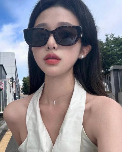 Gucci-偏光太阳镜 2025开春新款 潮流爆款 时尚方框偏光太阳镜 高品质 佩戴舒适 网红潮款墨镜 女士高清偏光太阳镜 高品质Tr镜框 型号：G9317
