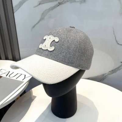 p80 Celine·赛琳 秋冬新款C字母绣花羊毛棒球帽 顶级版本购入Zp打版，帽型完全按照Zp 10:1定做。定制编织羊毛面料，超有质感！字母C，区别市面版本
