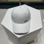 prada 普拉达 新品棒球帽 代购版本 时尚潮流 高端做工 非一般的品质 细节看实拍哦