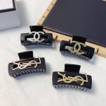 ysl圣罗兰 Chanel小香 亚克力钛钢Logo抓夹 气质百搭 日常精致小单品 小仙女必入单品 宝藏款 闭眼入推荐款 单个