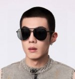 Gucci 男款炫彩飞行员偏光太阳镜 材质 高清尼龙加厚卡槽高清偏光镜片 无边框镜架颜型号 G2380