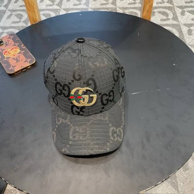 古奇棒球帽Gucci官网新品，棒球帽，原单品质火爆来袭 工艺非常精美 高档大气上档次！低调奢华，方便携带！跑量！