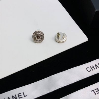 香奈儿 新款 闭眼入系列Z批黄铜材质定制 名媛白富美最爱的耳钉呀完全没必要买Z批 土豪朋友随意 实拍图 所见所得