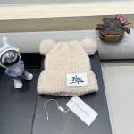 Dior冬季可爱卡通小熊耳朵毛线帽子女日系保暖毛绒加厚护耳学生针织帽