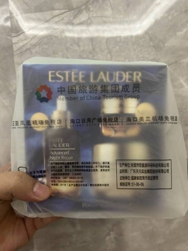 通 细节全对版，味道对香，市面最高版本，非流通普货，正品质量直供，支持对比，明通市场认可版本雅诗兰黛挚爱三件套明通版！内含：小棕瓶特润精华100Ml，抗蓝光眼霜