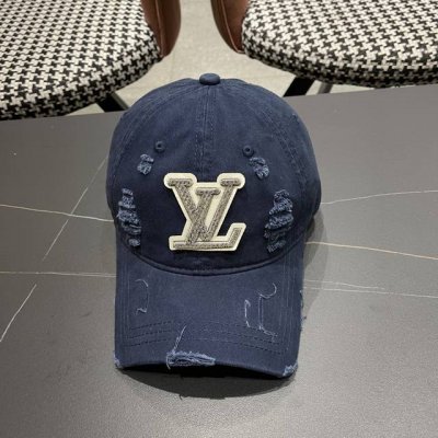 路易威登棒球帽 Louisvuitton新款破洞高端大气，百搭款男女通用！跑量！