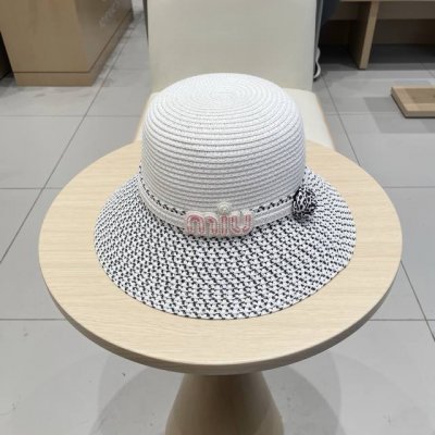 缪缪Miumiu 2025新款草帽，高级定制，名媛风，夏季防晒防紫外线，出行必备，百搭好看