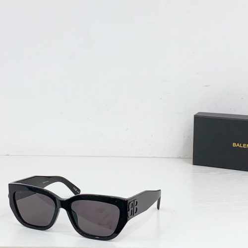 Balenciaga mod Bb0361 size 56-17-130