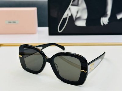 谬家 Mu06Ks Size：64口17-145 女士太阳眼镜 高档 L时尚墨镜潮人太阳镜