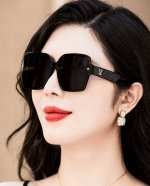Lv路易威登 新款女士方框太阳眼镜 开车墨镜 新款太阳镜 时尚大方 舒适轻盈 精致奢华 超轻