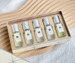 专柜品质 新款Jo Malone 祖玛珑五件套礼盒来啦 五种都是他们家精选出的明星香味 9Ml 包含柑橘香 果香 清新香木质香 可以单喷或混喷调出属于你的香味