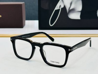 款 Tom Ford汤姆家 Model: Ft6025-B Size 50口22-145 L 时尚潮流 板材框