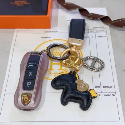 新款Hermes爱马仕钥匙扣钥匙扣加厚版 铂金版。高级精工版众多网红同款 爱马仕挂饰钥匙扣太考验师傅的手艺了 要确保每个细节都到位不简单 高端定制 男女同款 爱