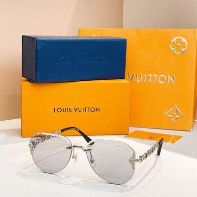 louis Vuitto*Model：Z2037Usize：59口18-140