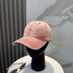 ysl圣罗兰 新款多巴胺色系简约棒球帽 当下爆热的色系-街头感十足！ 潮流百搭，小红书种草，毒药 Get上你们的男朋友，一起Cool