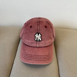 P60 新品 专柜品质，细节就是完美 Mlb拼接新款 官网步上新Ny，代购版本 质量看细节好！