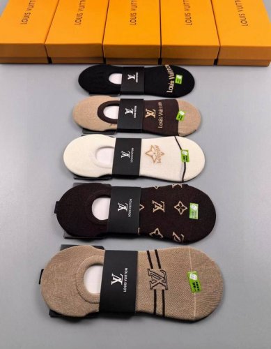 特 Louis Vuitton 路易威登驴家新品女款隐形袜子一体机无骨缝合袜子 一盒五双 提花经典标志，纯棉材质，超舒适超美腻大牌出街，潮人必备超好搭