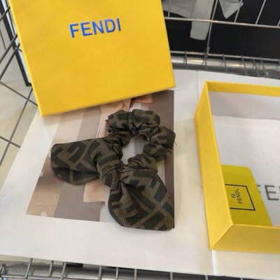 P50配包装盒 Fendi 芬迪 新款F发圈，复古气质美，简约百搭！小姐姐闭眼入
