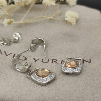 david Yurman 主石7Mm 四方钻纽线分件耳环、紫、红、蓝、黑、黄、香槟、绿、白玛瑙、白钻九种款式。 编号Dyeh-031-39