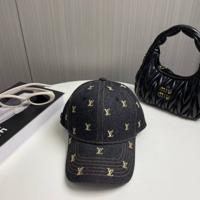lv路易威登 官网高版出货 刺绣字母棒球帽 非常经典的经典 流行的复古美 四季可用 出门必备 非常显脸小