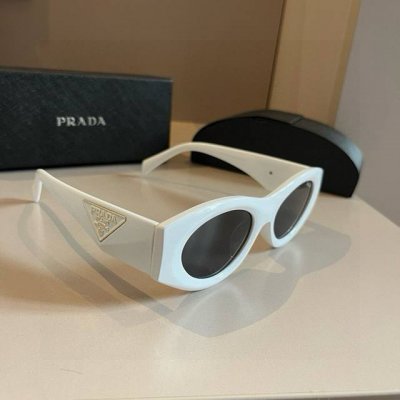 prada普拉达高端男女太阳镜，遮阳修饰脸型眼镜
