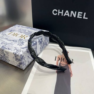 配包装盒 dior 迪奥 新款小格纹发箍 简单实用 时尚潮流 非常好看 小仙女必备