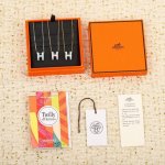 金色 香槟金色 银色 我们出品 大号，Zp3900 ，独家发售，代购版本 Herme*爱马仕珐琅弧形H项链，专柜在售3千现货2017版的把原来的钢铁丝项圈换成了