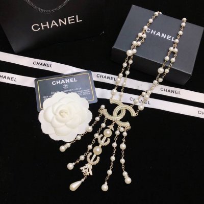 香奈儿新款 精工版本极力推荐 现货秒发 大牌明星同款Chanel 香奈儿格菱纹切割珍珠 Swarovski 施华洛世奇水晶毛衣链正品材质定制 Zp购入定制零头不