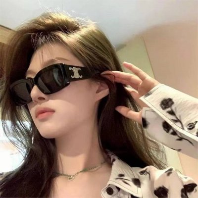 Celine赛琳 凯旋门方框大镜腿太阳镜 一直都很火的一款眼镜 男女款百搭出游驾驶墨镜！