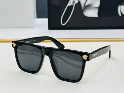 范思家 Versacemodel：Ve4526 Size：55口18-140 有范C