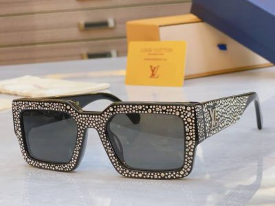 louis Vuitto* 路易*威登新款太阳镜，Model：Z2396，Size：54口22-145