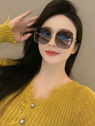 p100 2025开春新款新款卡地亚 顶级奢华典范 女款板材原单太阳镜 个性款完美修脸护目打造轻奢新潮流风尚[胜利]时尚百搭狐狸头[爱情]最新白富美女款[飞吻]