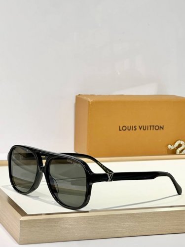 louis Vuitto* Mod：Z2866U Size：59口17 145
