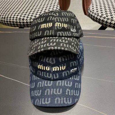 谬谬Miumiu原单棒球帽，正品开模订制，原版透气帆布面料，做工细致，时尚帅气质量超赞！