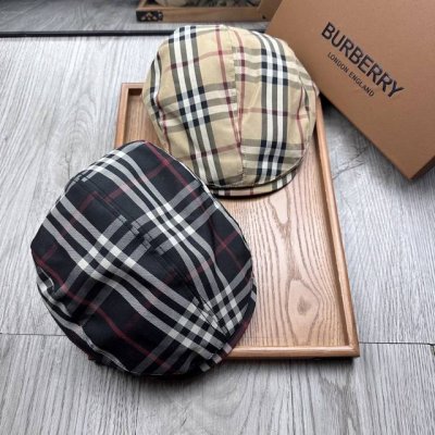 特价￥ P70。 前进帽 版型特别正 特别精致！ 前进帽复古时髦感拉满！ 简约的设计毫不单调 戴上就可以出门 对于懒人简直不要太友好！材质：纯棉！头围：58 C