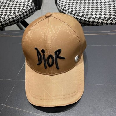 Dior迪奥 新款走量简约棒球帽 新款出货 大牌款超好搭配 赶紧入手