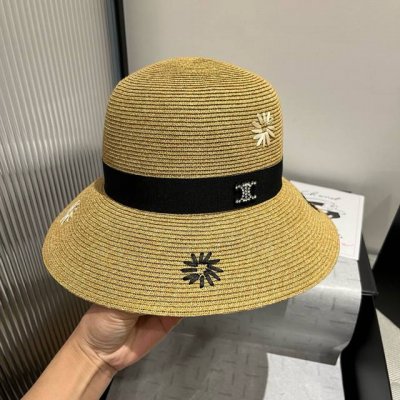 celine赛琳新款草帽 纯手工钩织花朵 重工定制 头围57Cm